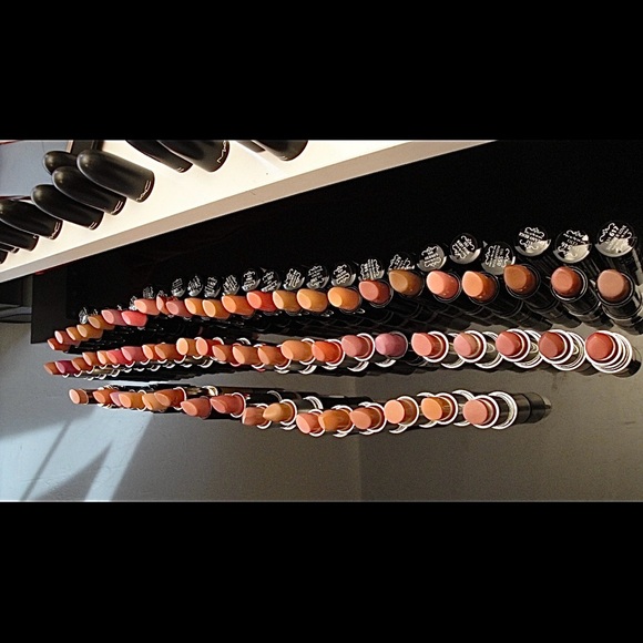 MAC & NYX Nude Lipstick Collection in 2009 - Picture 2 of 2